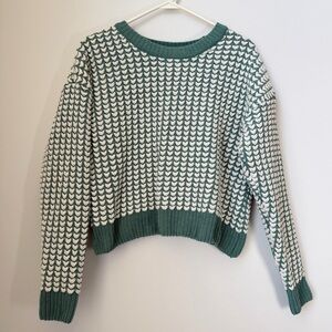 Hazel Moon Green and White Crew Neck Soft Sweater Size Large